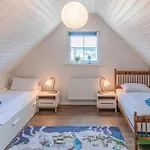 2 Bedroom Amazing In Dom wakacyjny Zerpenschleuse