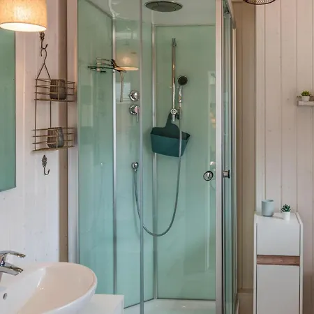 2 Bedroom Beautiful In Holiday home Zerpenschleuse