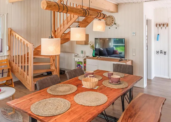 2 Bedroom Lovely In Holiday home Zerpenschleuse